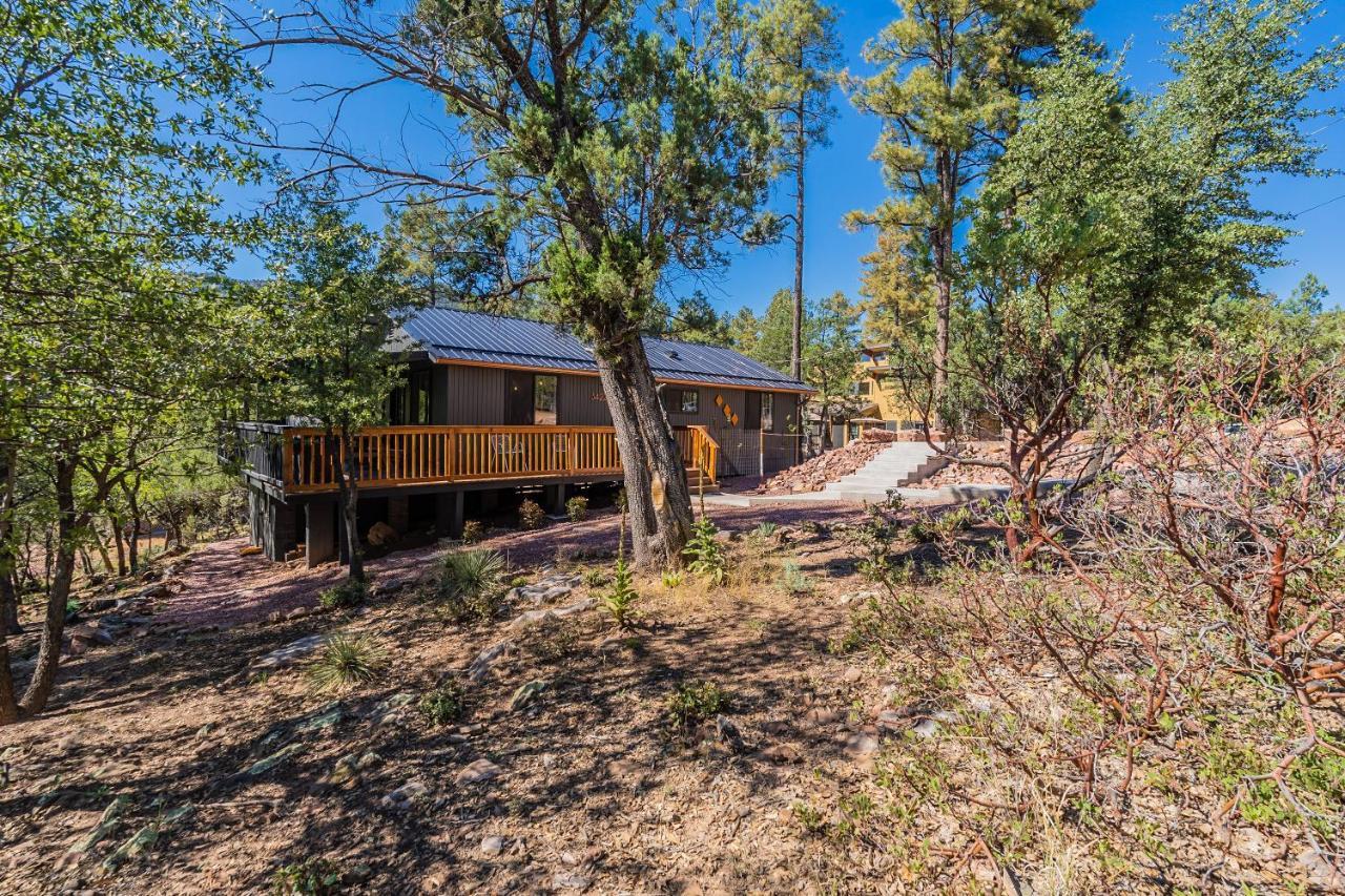 The Pine House - Cozy Mid-Century Modern, Pet-Friendly Exterior foto